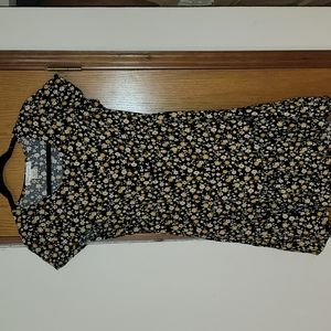 Juniors Passport floral dress, size L